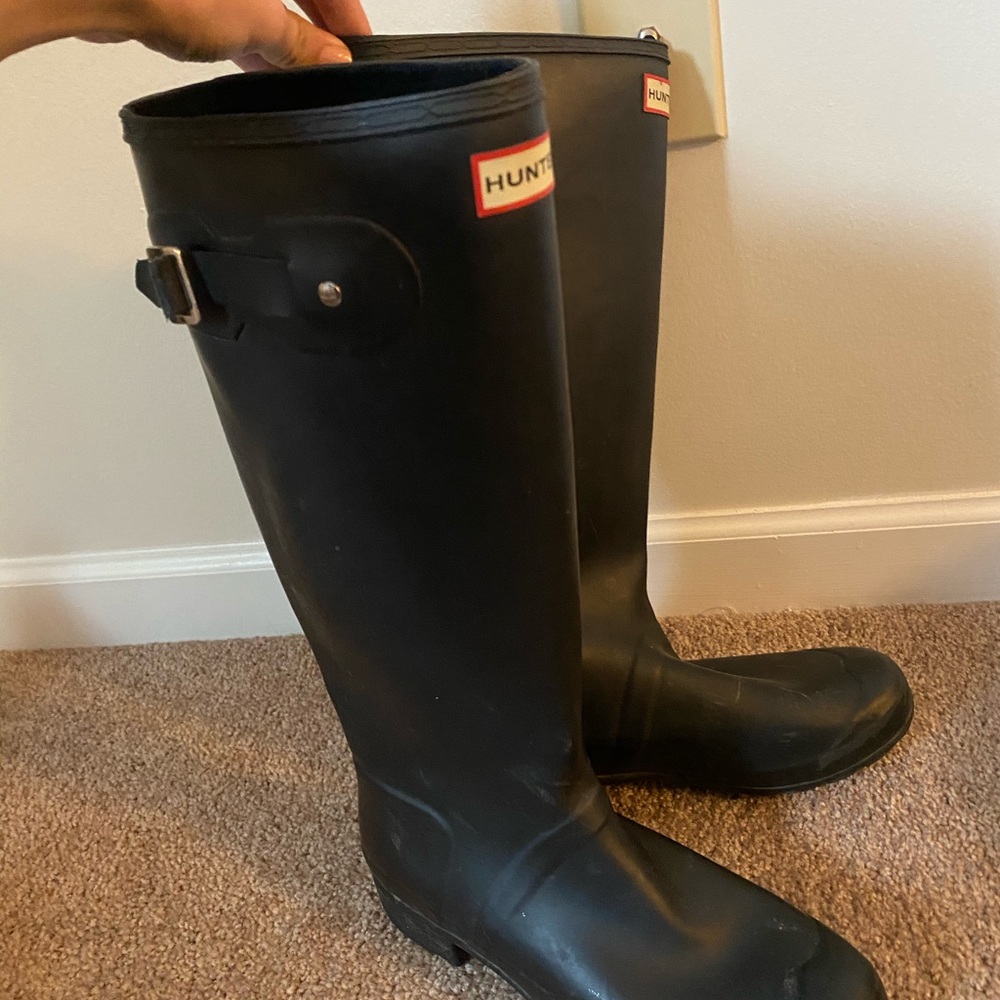 Black Hunter boots